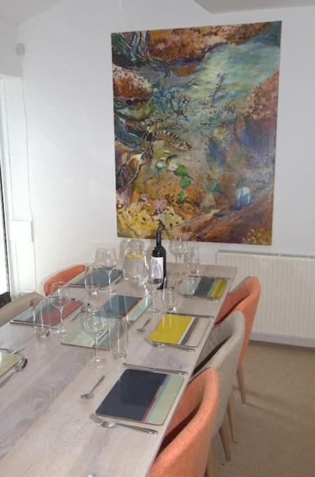 Family House - Breath Taking Views Over Mounts Bay Holiday home *