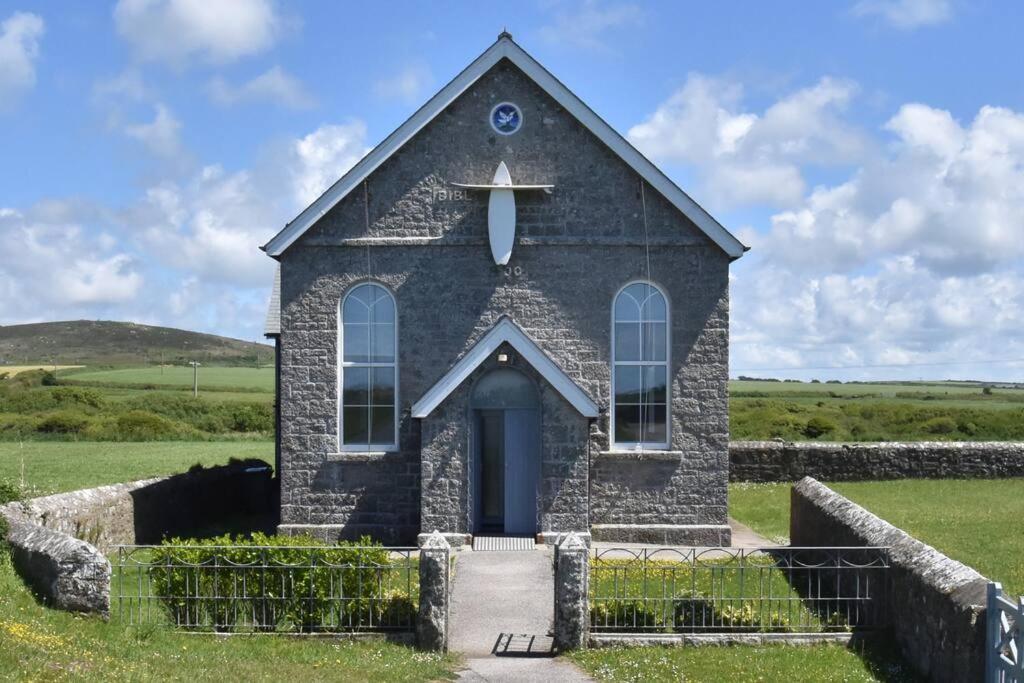 Family House - Breath Taking Views Over Mounts Bay